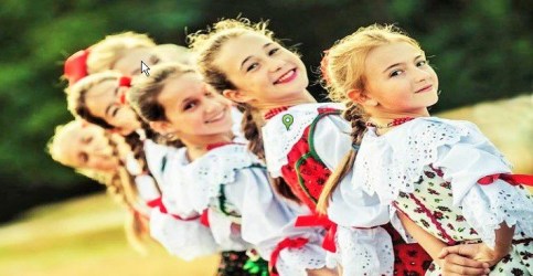 Polskie mlode Krakowianki