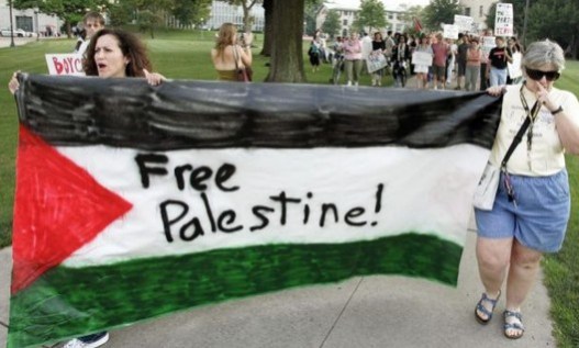 Free Plaestine -protestors