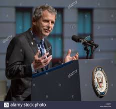 Sherrod Brown (R-Ohio)